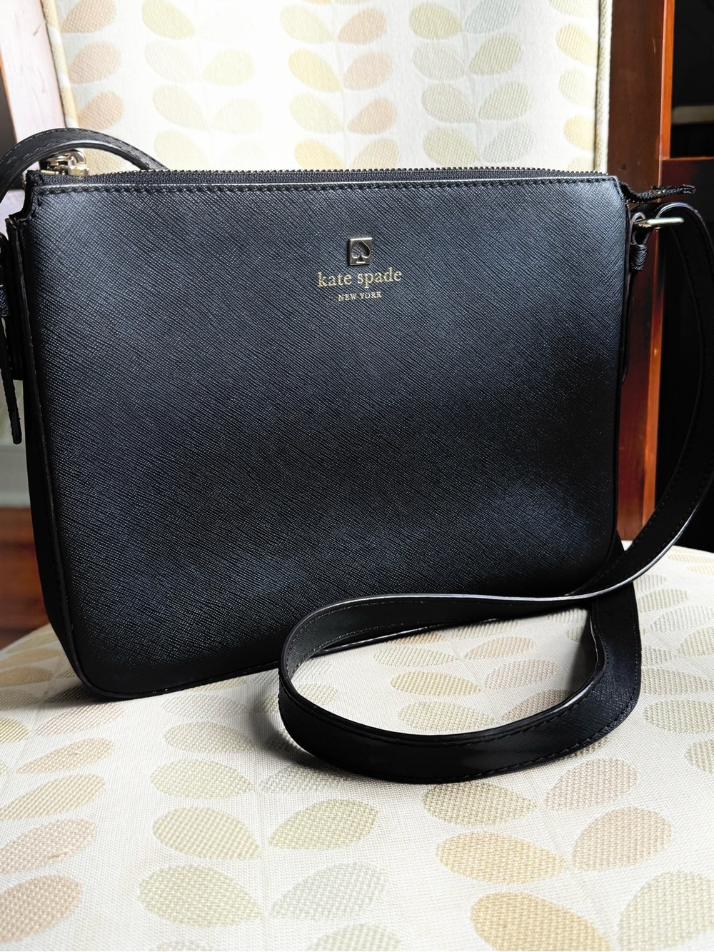 Kate Spade Black Saffiano Leather Crossbody *Classic*